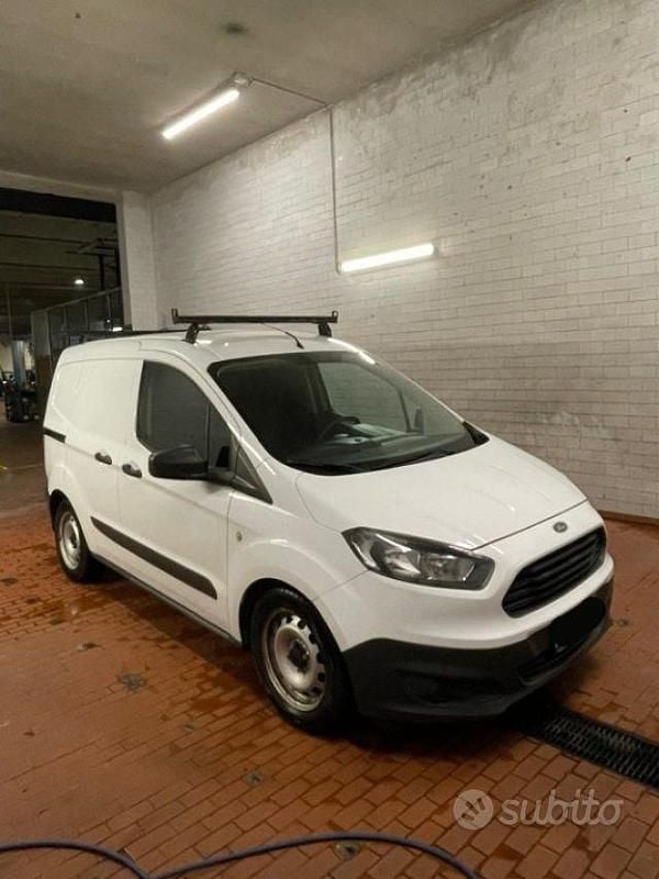 Bianco Usata 2017 Ford Transit Trend Furgone | 4900 € (Ottimo prezzo) - Immagine 1/4