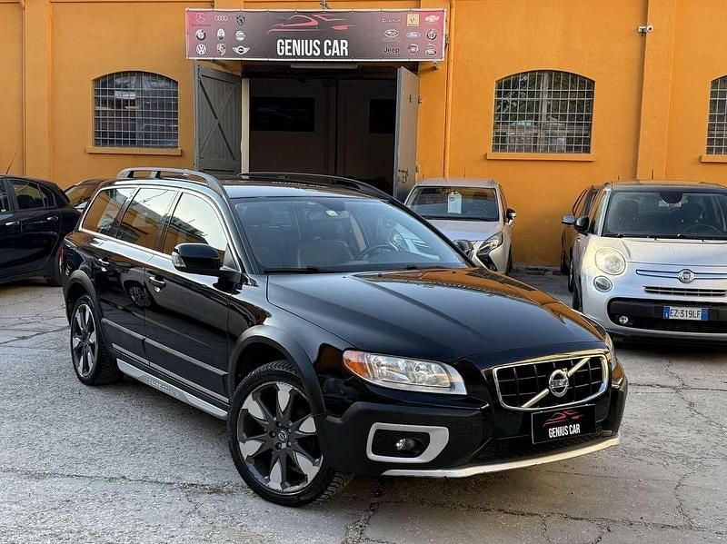 Usata Volvo XC70 Summum 163 CV (119 kW) 2011 Other Station wagon