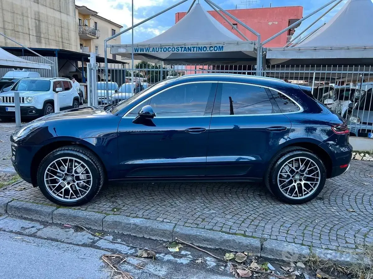 Usata Porsche Macan 250 CV (183 kW) 2017 Blu SUV