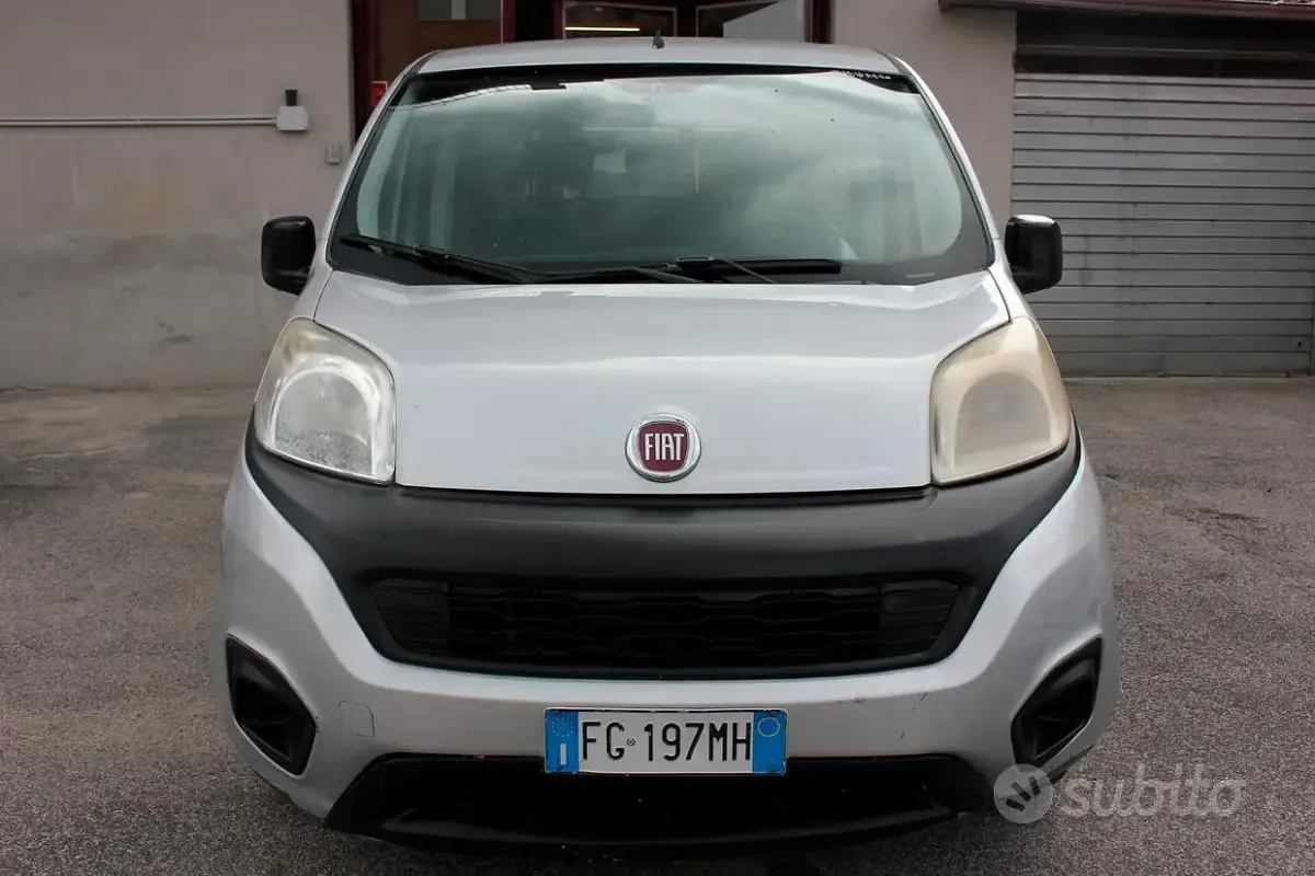 Usata Fiat Qubo Trekking 80 CV (58 kW) 2017 Grigio Monovolume