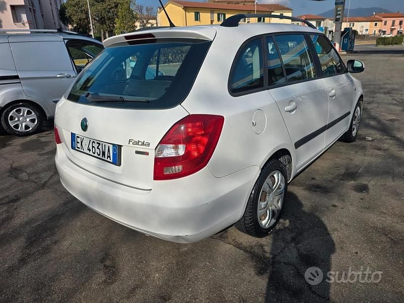 Usata Skoda Fabia Ambition 86 CV (63 kW) 2012 Bianco Station wagon