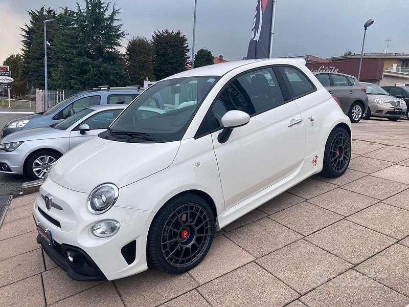 Usata Abarth 595 145 CV (106 kW) 2017 Bianco Utilitaria