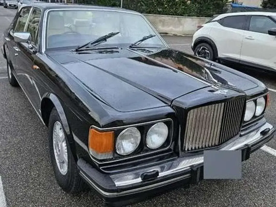 Usata Bentley Eight 241 CV (177 kW) 1989 Nero Berlina