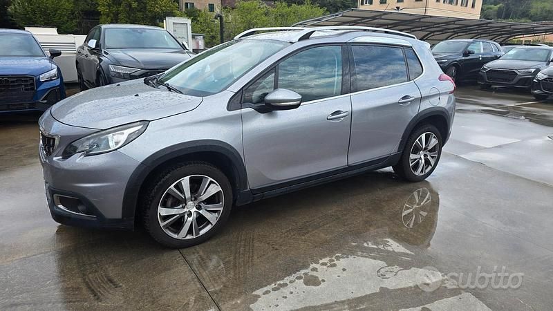 Usata Peugeot 2008 Allure 110 CV (80 kW) 2018 Grigio SUV