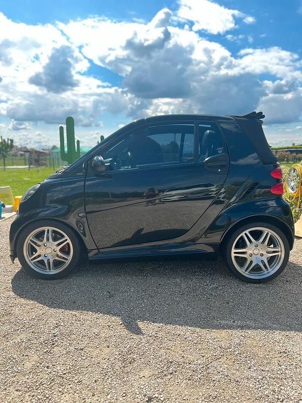 Usata Smart ForTwo Cabrio Brabus Xclusive 102 CV (75 kW) 2010 Cabrio