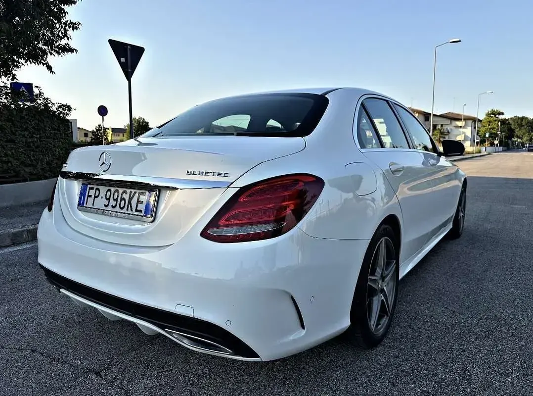 Usata Mercedes C200 Premium 136 CV (100 kW) 2016 Bianco Berlina