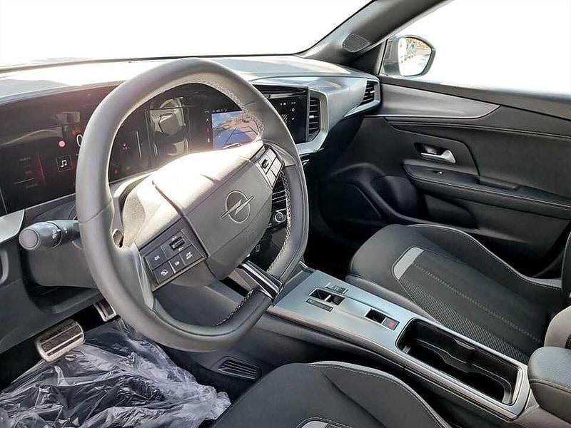 Usata Opel Mokka 145 CV (106 kW) 2025 Bianco SUV