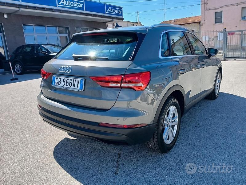 Usata Audi Q3 Business 150 CV (110 kW) 2020 Grigio SUV
