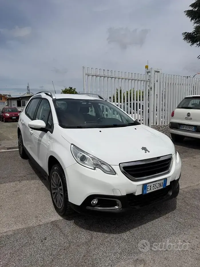 Usata Peugeot 2008 Access 68 CV (50 kW) 2013 Bianco SUV