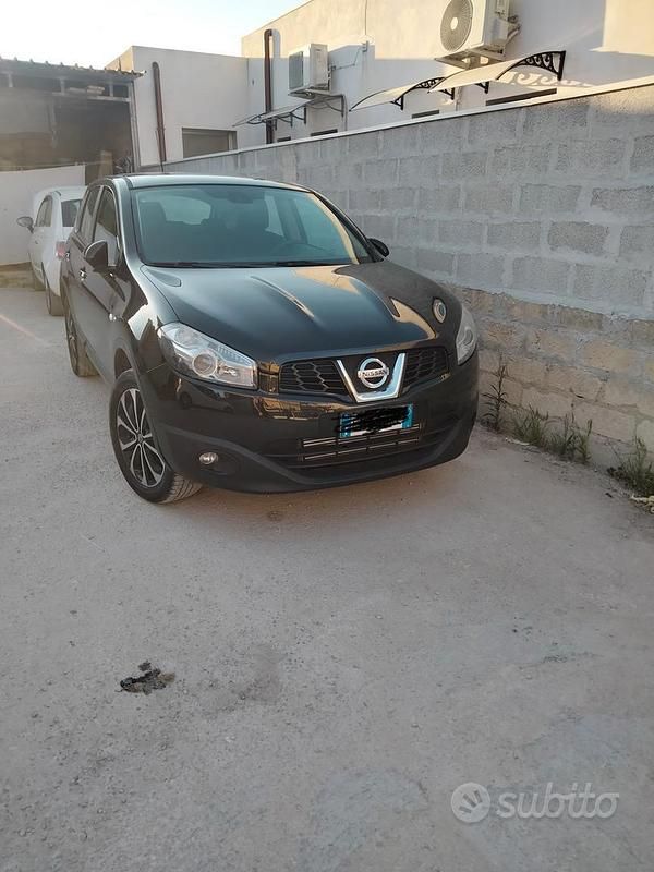 Nero Usata 2012 Nissan Qashqai SUV | 7500 € - Immagine 1/4