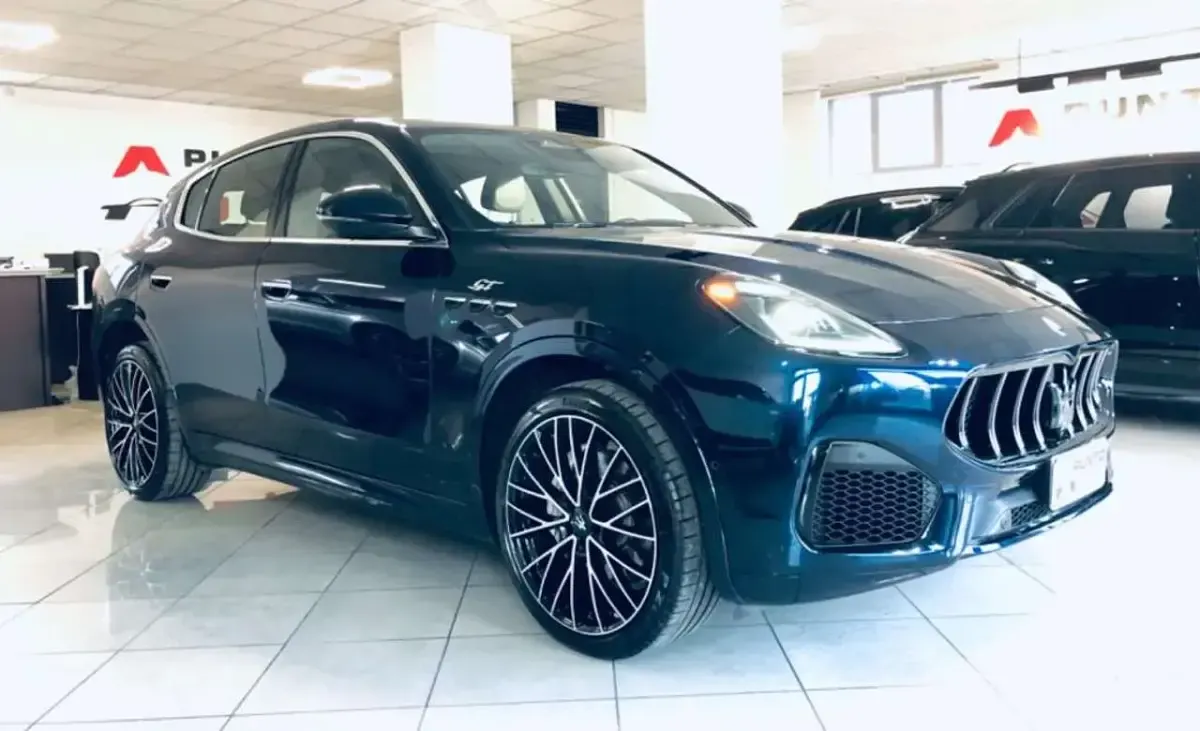 Usata Maserati Grecale GT 300 CV (220 kW) 2023 Blu SUV