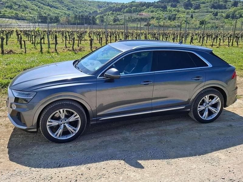 Usata Audi SQ8 Ambiente 507 CV (372 kW) 2022 Grigio SUV
