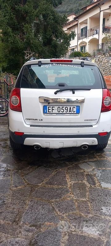 Usata Chevrolet Captiva 127 CV (93 kW) 2010 Bianco SUV
