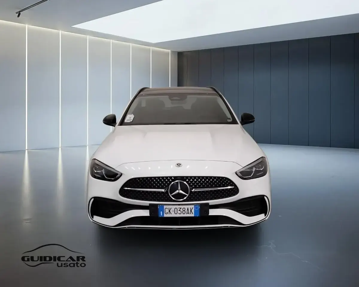 Usata Mercedes 220 Premium 200 CV (147 kW) 2022 Bianco Station wagon