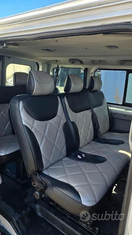 Usata Renault Traffic 2006 Bianco Monovolume