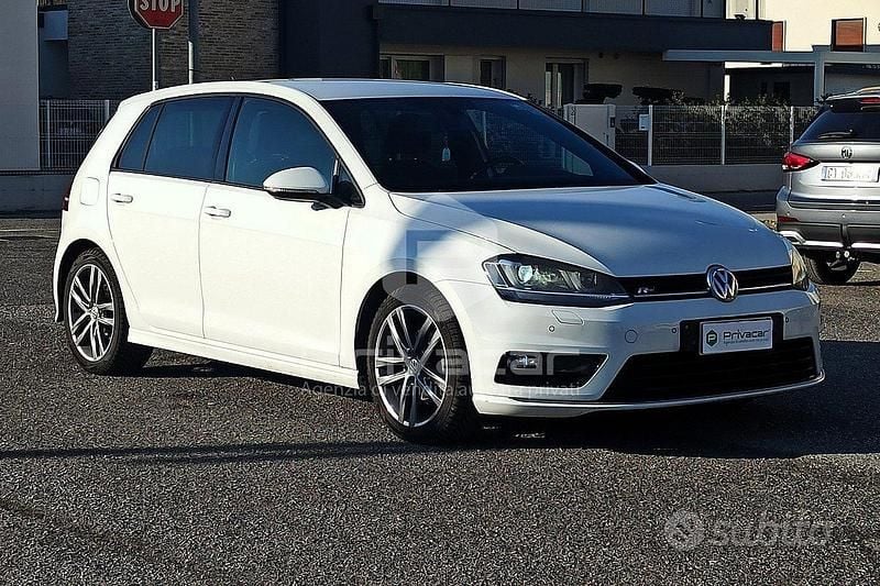 Usata VW Golf VII Edition 110 CV (80 kW) 2017 Bianco Utilitaria