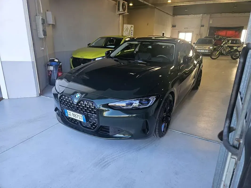 Usata BMW 420 Coupé Sport Line 190 CV (139 kW) 2021 Coupé