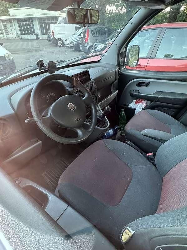 Usata Fiat Doblò Active 103 CV (75 kW) 2010 Monovolume