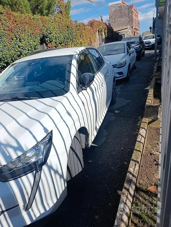 Usata Peugeot 207 75 CV (55 kW) 2023 Bianco Berlina