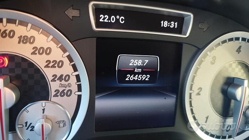 Usata Mercedes A160 90 CV (66 kW) 2014 Bianco Berlina