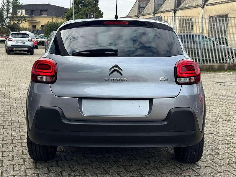Usata Citroën C3 PureTech 110 CV (80 kW) 2024 Grigio Berlina