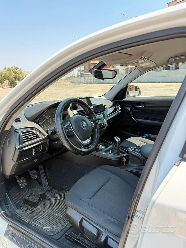 Usata BMW 116 Efficient Dynamics 116 CV (85 kW) 2015 Bianco Utilitaria