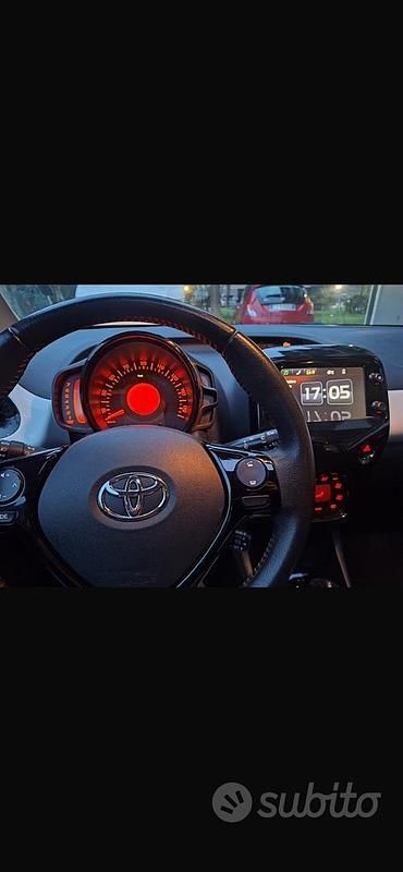 Usata Toyota Aygo 2016 Bianco Utilitaria