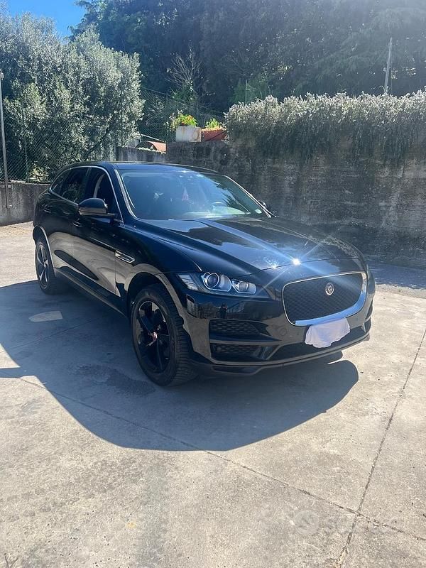 Usata Jaguar F-Pace 180 CV (132 kW) 2021 Nero SUV