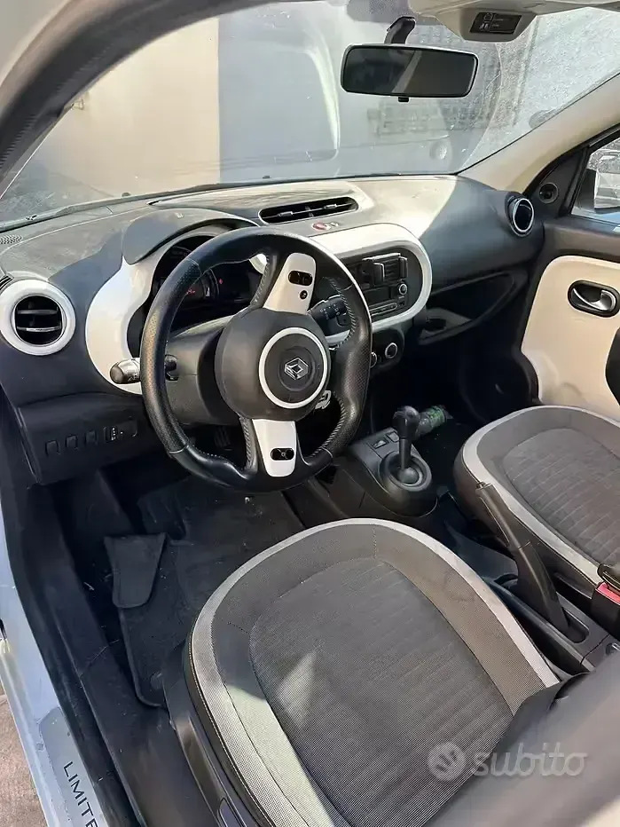 Usata Renault Twingo 50 kW (69 CV) 2017 Bianco Utilitaria
