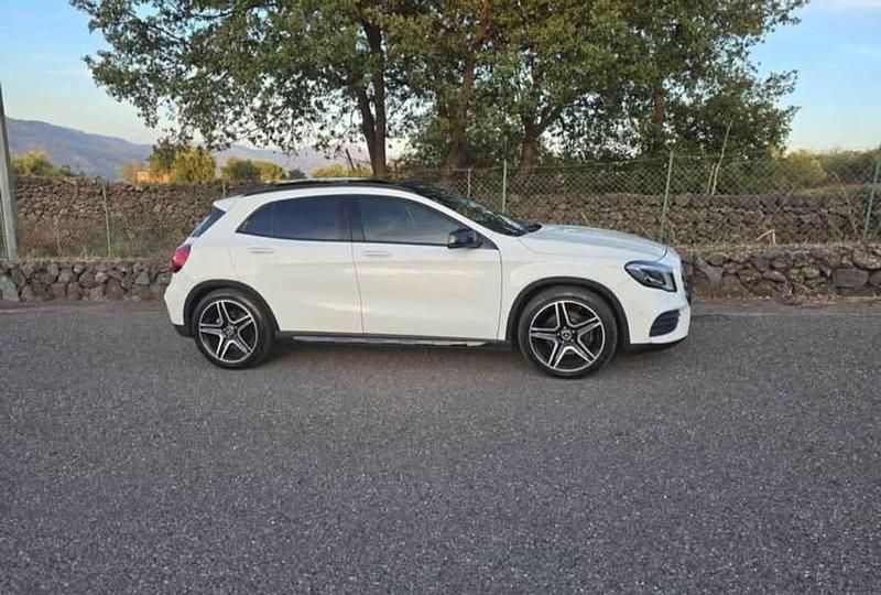 Usata Mercedes GLA220 Premium 177 CV (130 kW) 2017 SUV