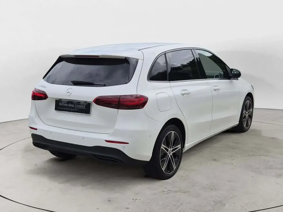 Usata Mercedes B250 Advanced 218 CV (160 kW) 2025 Bianco Utilitaria