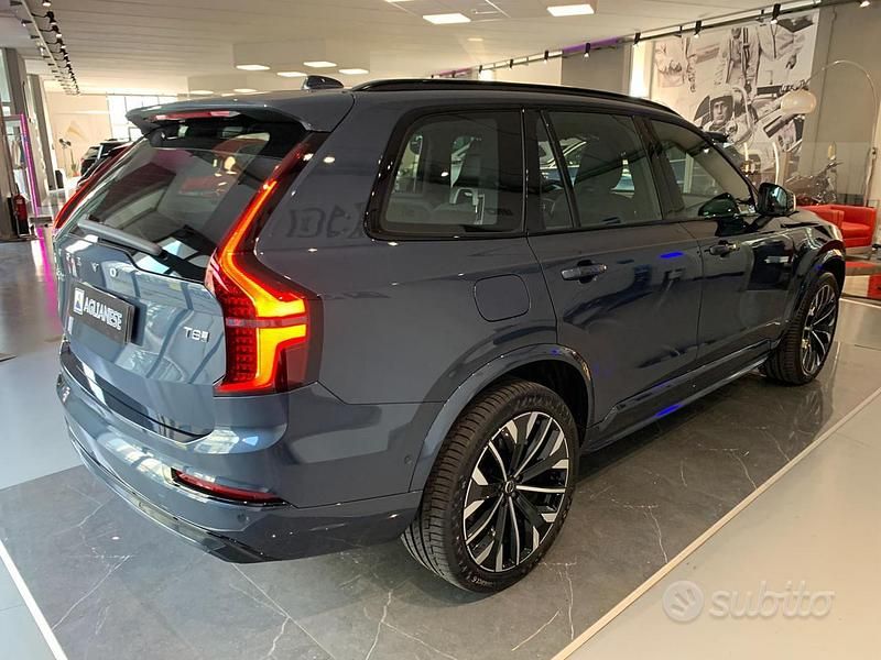 Usata Volvo XC90 Ultra 310 CV (228 kW) 2024 Blu SUV