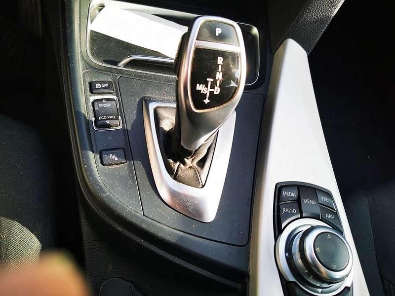 Usata BMW 320 Gran Turismo 184 CV (135 kW) 2015 Berlina