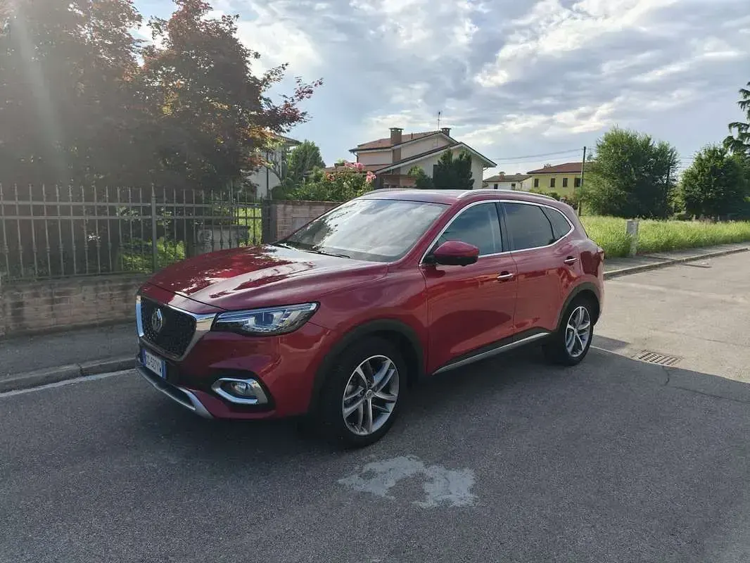Usata MG EHS Exclusive 162 CV (119 kW) 2021 Rosso SUV