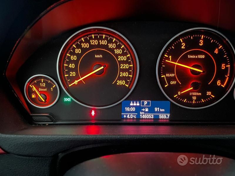 Usata BMW 316 Sport Line 2014 Grigio Berlina