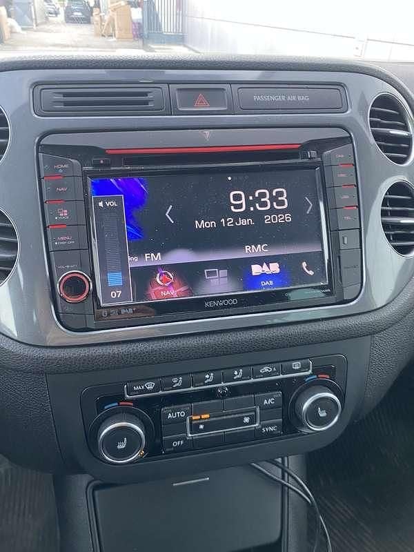 Usata VW Tiguan Sportline 140 CV (102 kW) 2012 Argento SUV