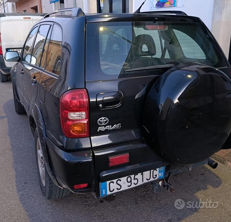 Usata Toyota RAV4 2004 Nero SUV