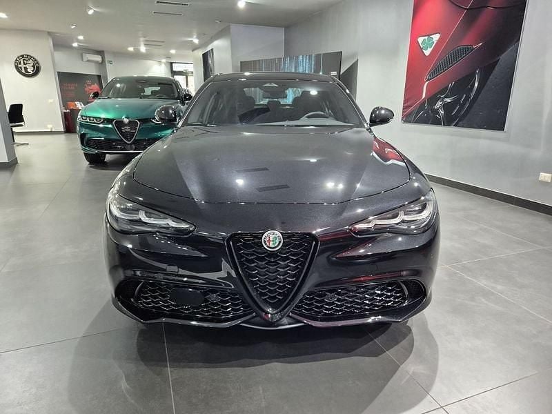 Ny Alfa Romeo Giulia Sprint Sprint 160 HK (117 kW) 2026 Sort Coupe