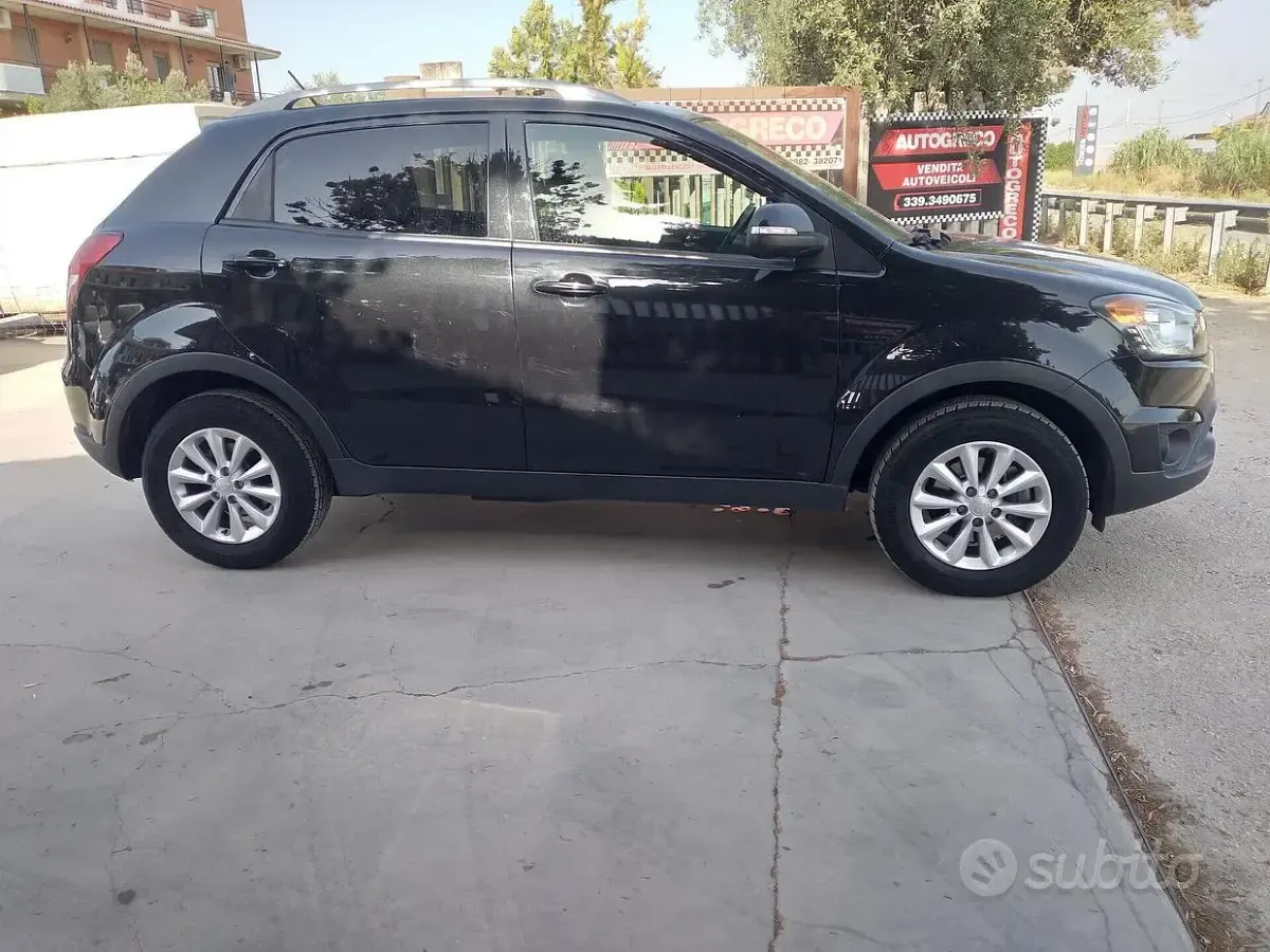 Usata SsangYong Korando 150 CV (110 kW) 2014 Nero SUV