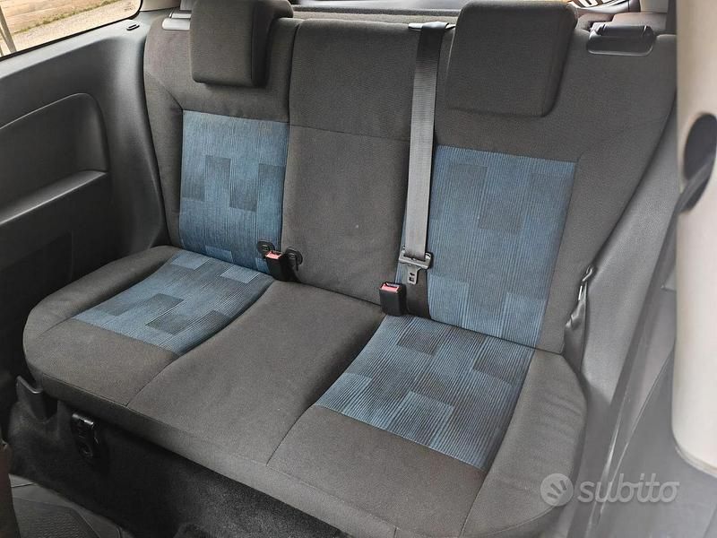 Gebraucht Ford Fiesta 70 PS (51 kW) 2008 Grau Limousine