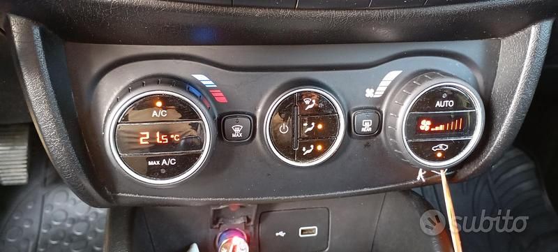 Usata Fiat Tipo Business 95 CV (69 kW) 2019 Blu Station wagon