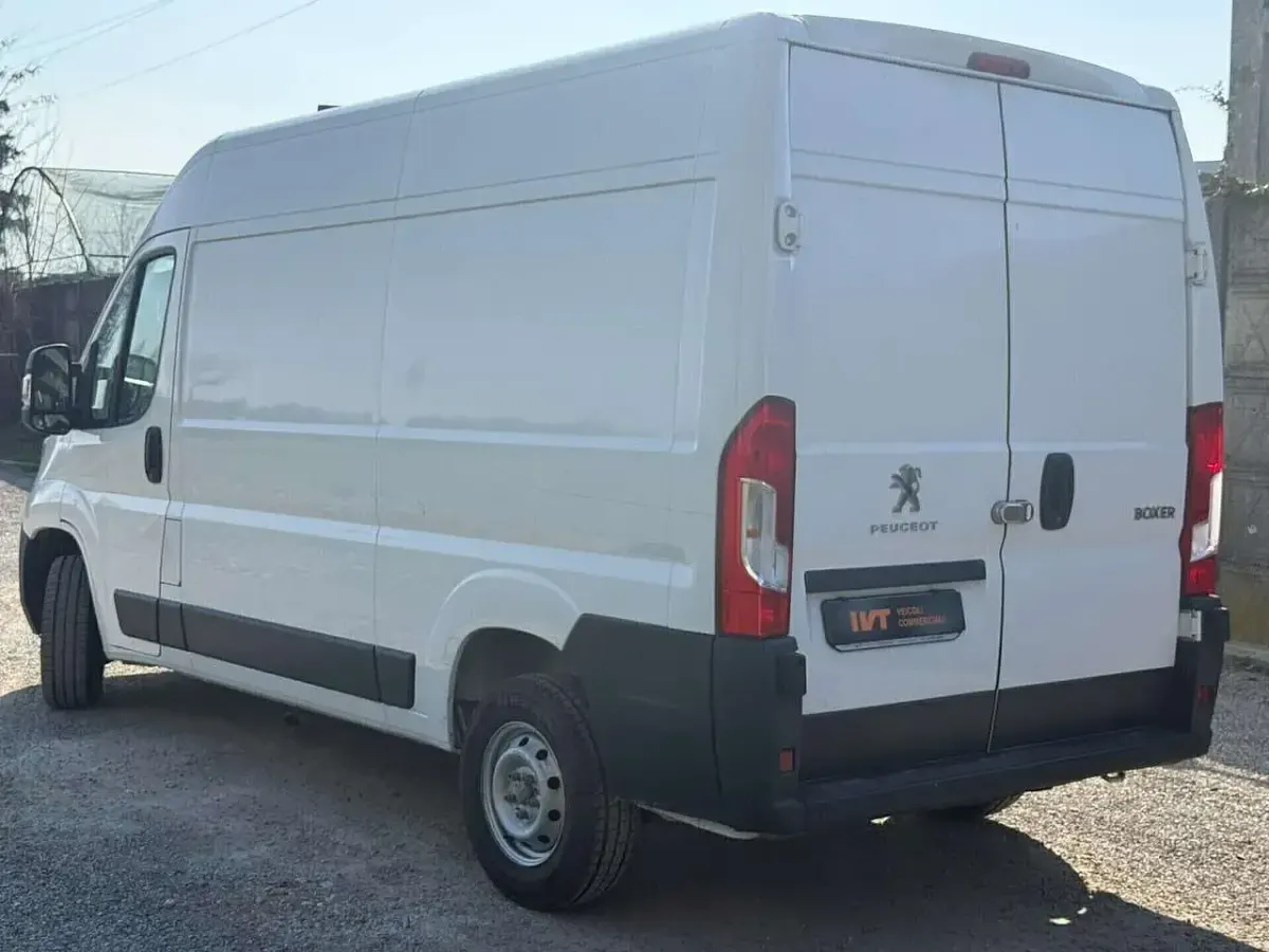 Usata Peugeot Boxer S 140 CV (102 kW) 2022 Bianco Furgone