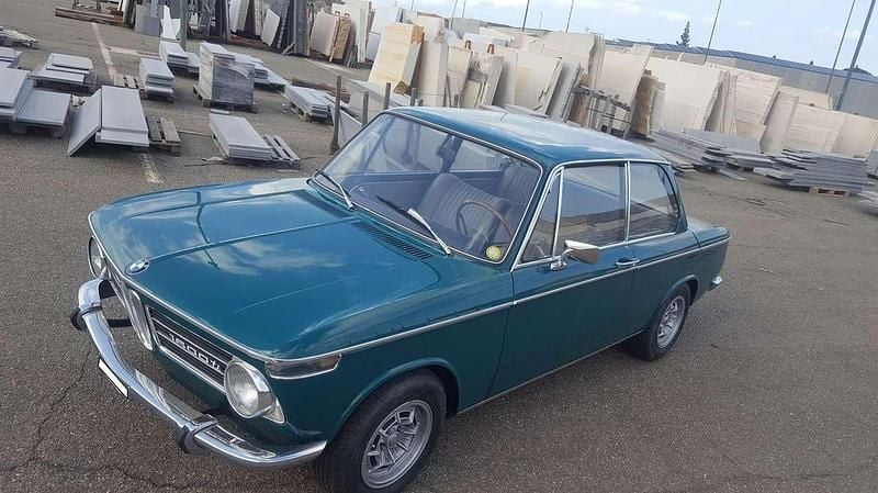 Usata BMW 1600 105 CV (77 kW) 1967 Verde scuro Berlina