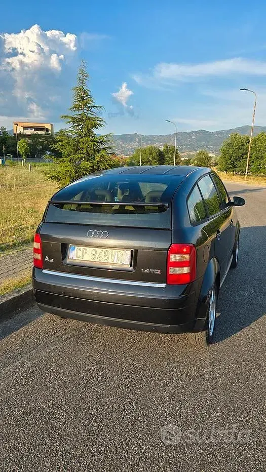 Usata Audi A2 Ambiente 90 CV (66 kW) 2004 Nero Utilitaria