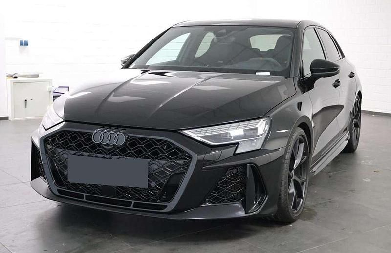 Usata Audi RS3 Ambiente 400 CV (294 kW) 2024 Grigio Berlina
