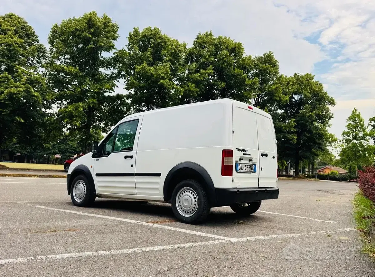 Usata Ford Transit Connect 90 CV (66 kW) 2008 Bianco Monovolume