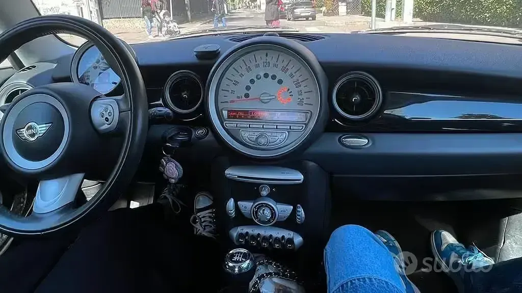 Usata Mini Cooper 116 CV (85 kW) 2007 Bianco Utilitaria