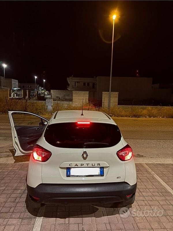 Usata Renault Captur 90 CV (66 kW) 2013 Bianco SUV
