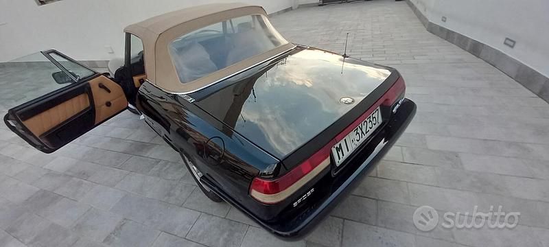 Usata Alfa Romeo Spider 109 CV (80 kW) 1992 Nero Cabrio