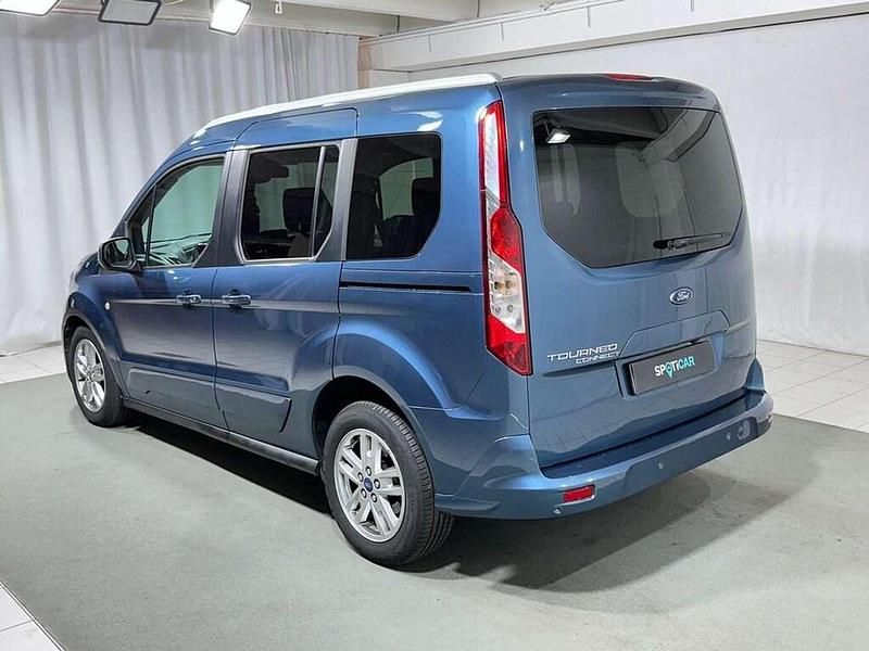 Usata Ford Tourneo Titanium 120 CV (88 kW) 2020 Blu Furgone